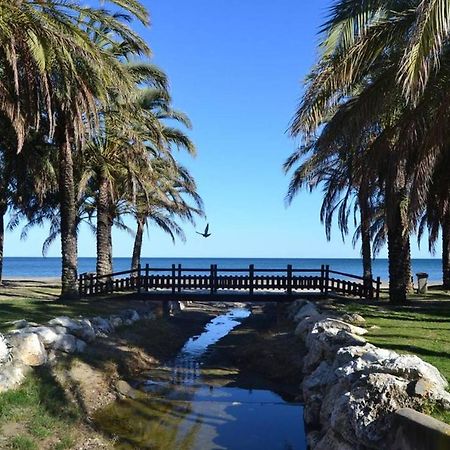 Elizabeth Beach Apartment With Seaviews! Torremolinos Bagian luar foto