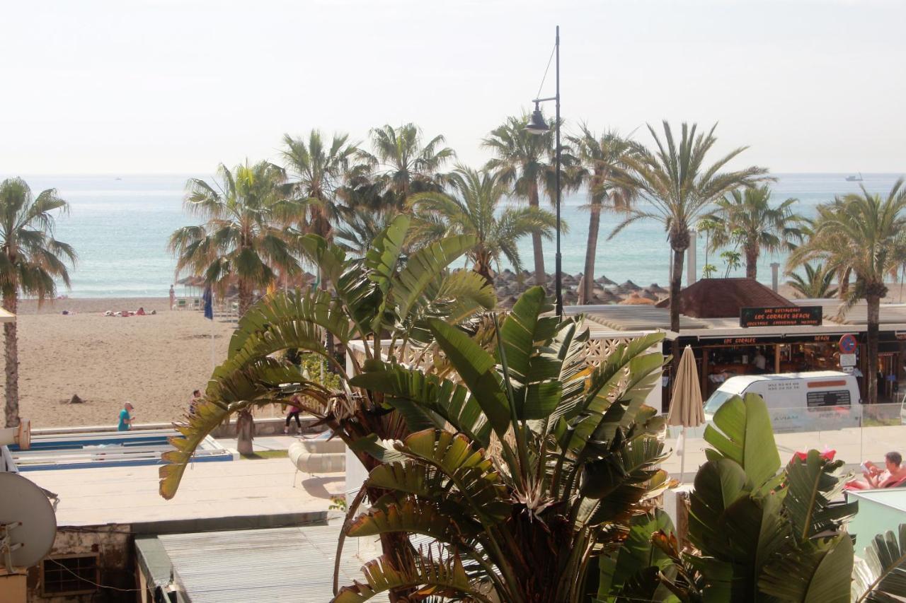 Elizabeth Beach Apartment With Seaviews! Torremolinos Bagian luar foto