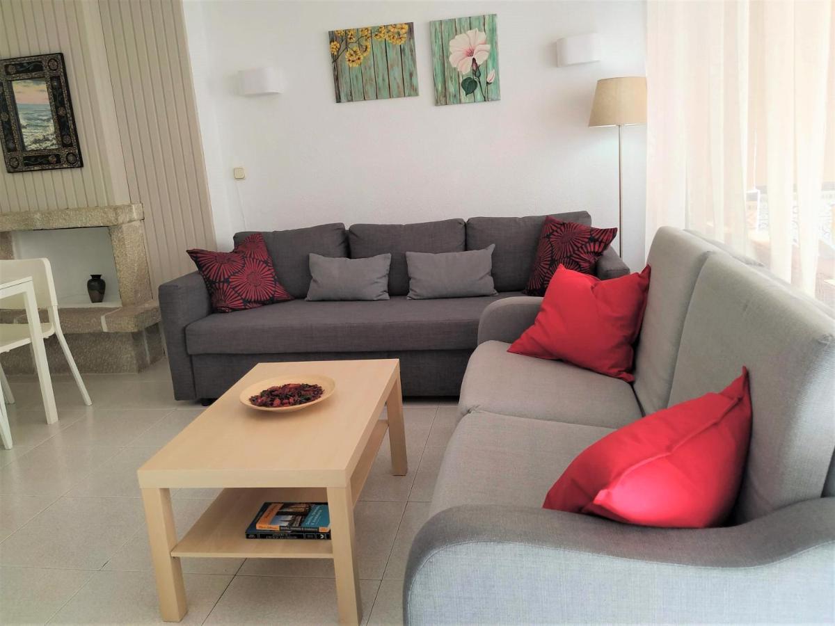 Elizabeth Beach Apartment With Seaviews! Torremolinos Bagian luar foto